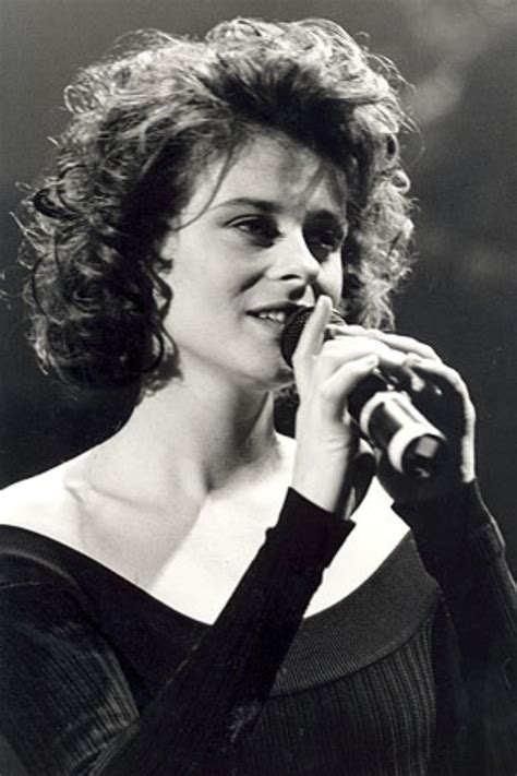 lisa stansfield early songs